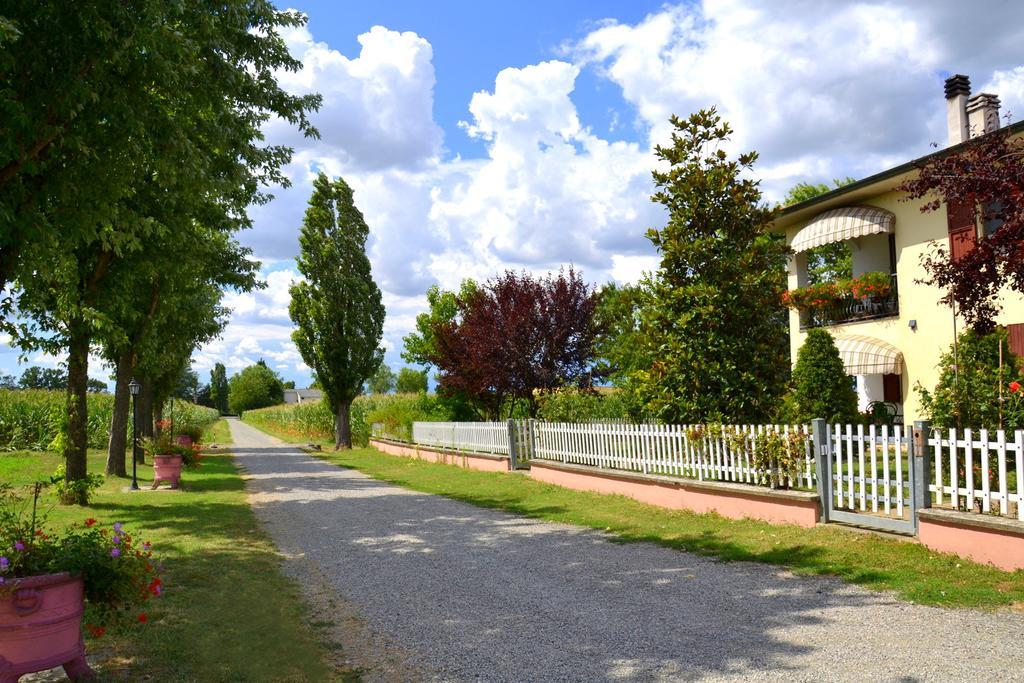 B&B Il Pavone Буссето Экстерьер фото