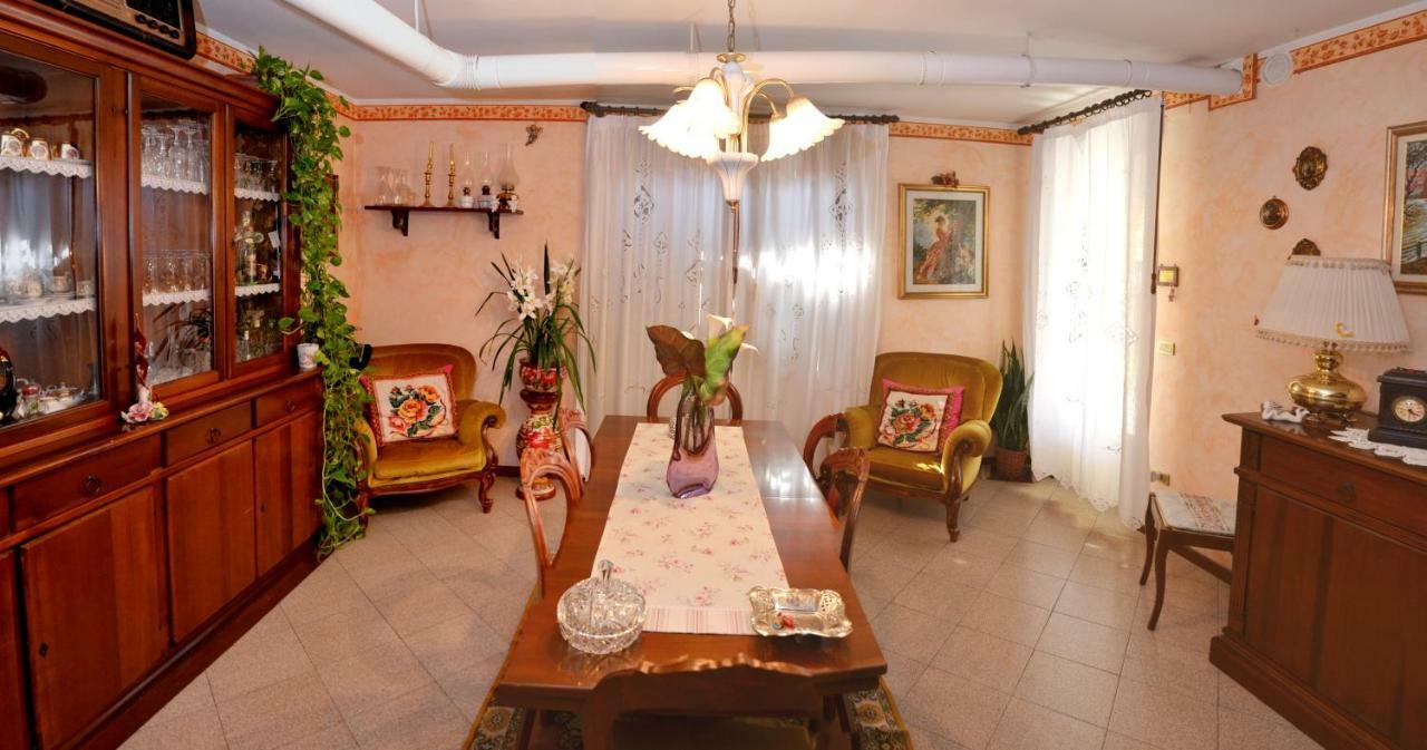 B&B Il Pavone Буссето Экстерьер фото