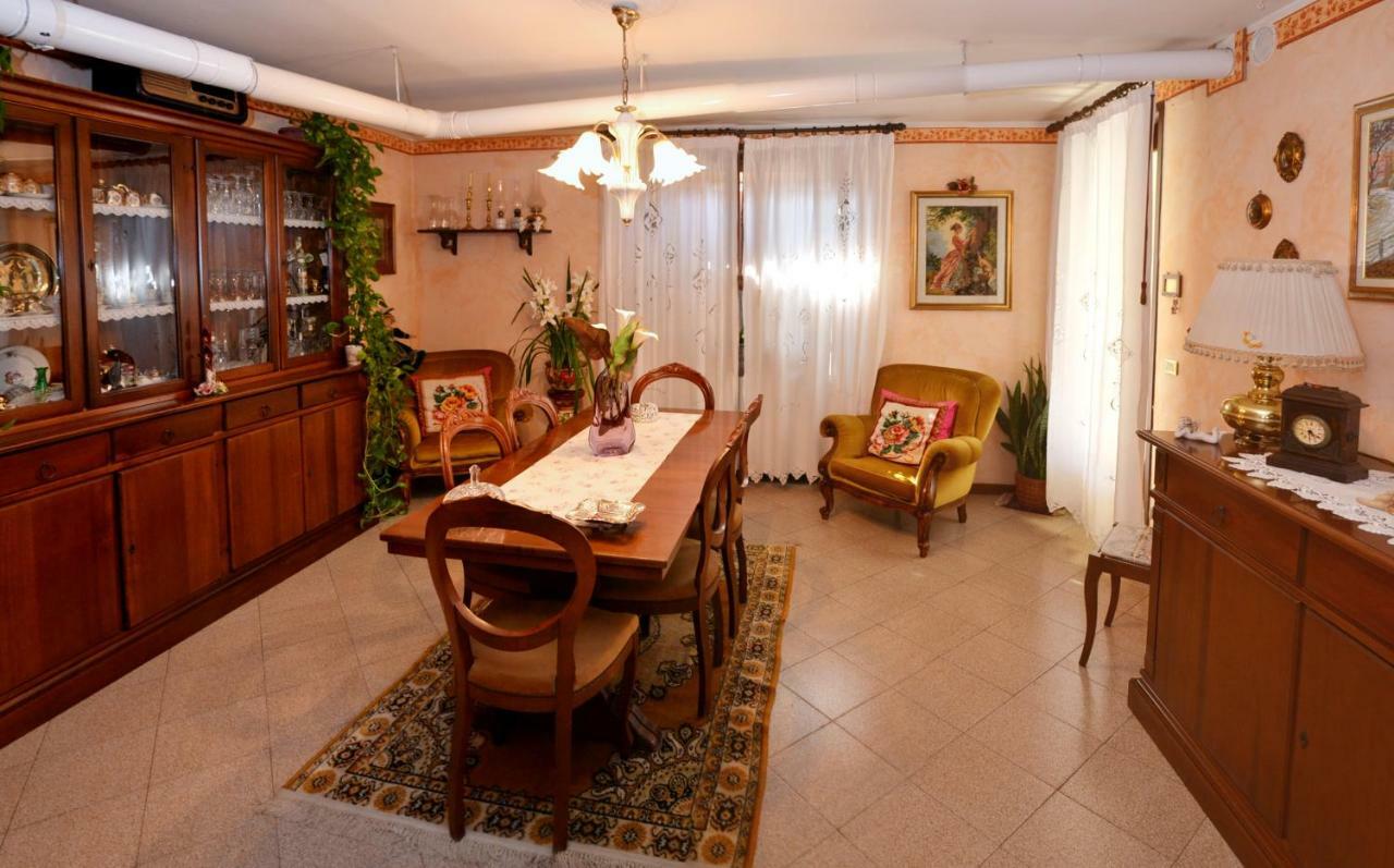 B&B Il Pavone Буссето Экстерьер фото