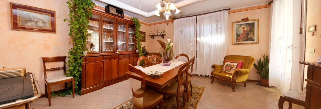 B&B Il Pavone Буссето Экстерьер фото